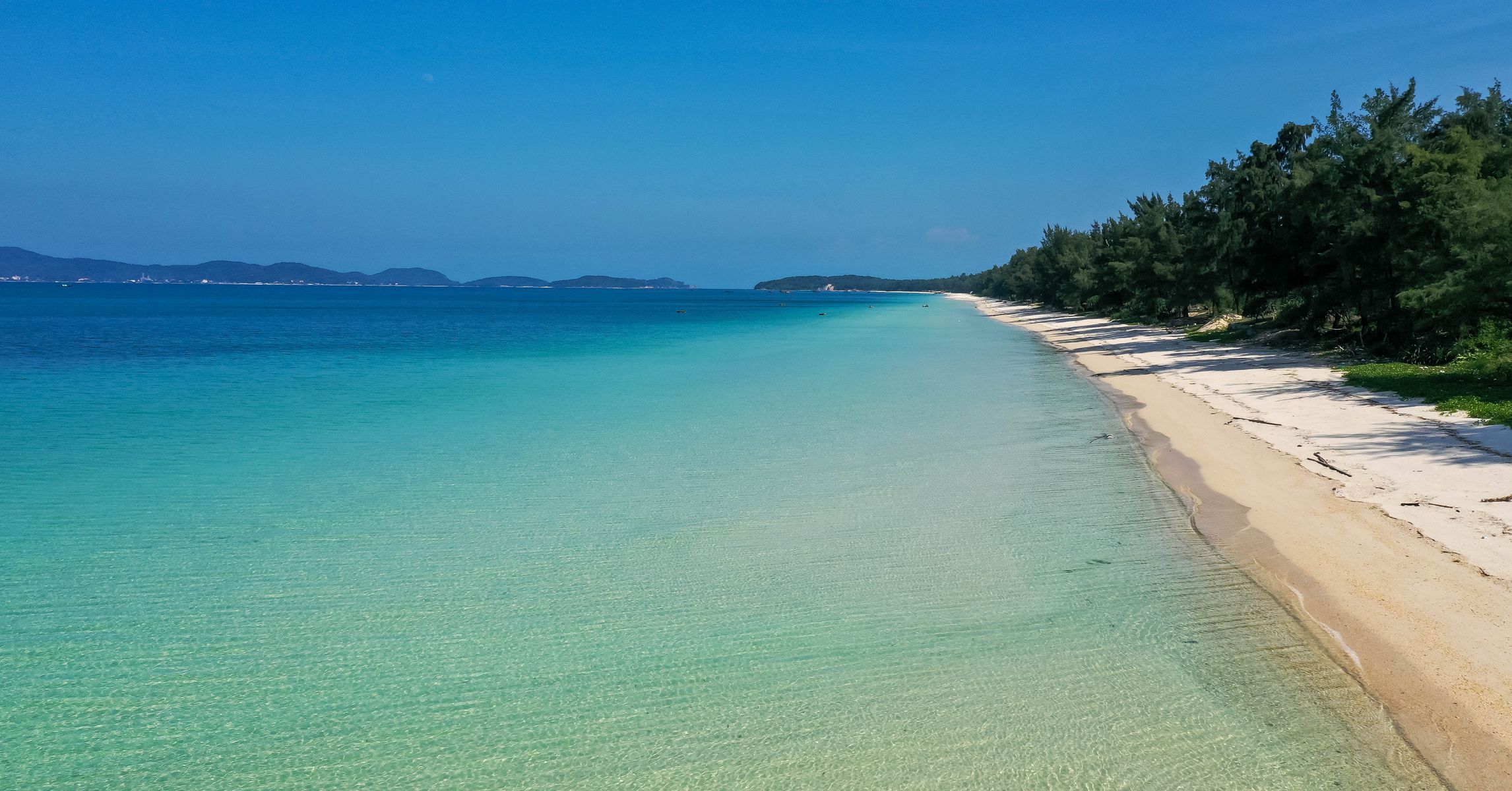 Cô Tô 2 ngày: canh triều rút ngắm bãi đá Cầu Mỵ lộ vân