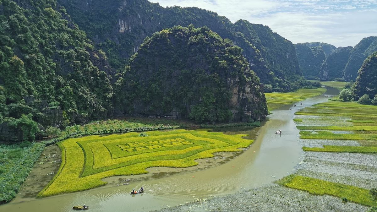 Kinh nghiệm du lịch Ninh Bình tự túc: Tràng An, Tam Cốc, Hang Múa & lịch trình 2 ngày